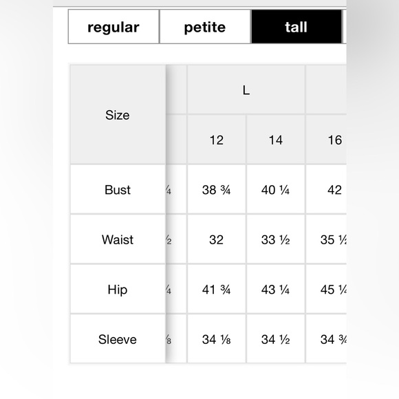 GAP 100% Recycled Polyester Relaxed Heavyweight Cropped Puffer Jacket - Picture 4 of 4